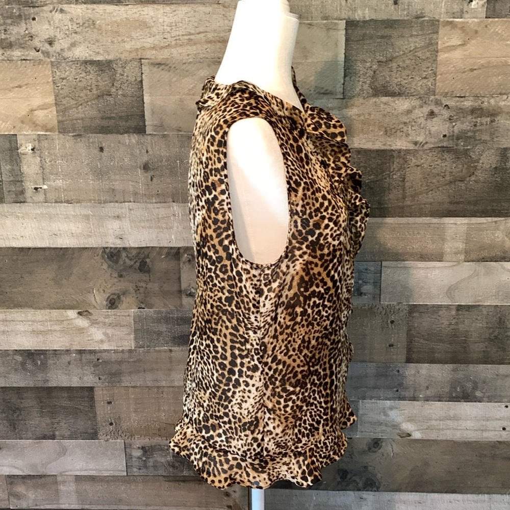 Sunny Leigh Sleeveless Leopard print top with ruffles and side tie - Picture 3 of 16